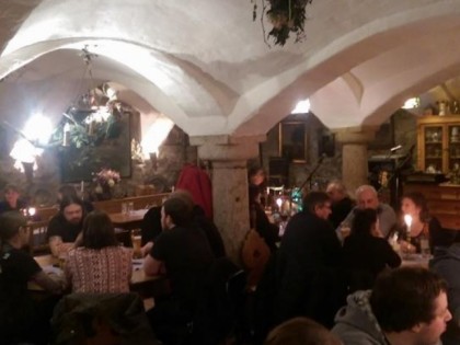 照片: Wirtshaus zur Wurzn