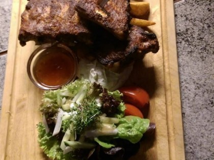 照片: Wirtshaus zur Wurzn